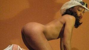 Femme Sainte-Marie veux du sexe hardcore 