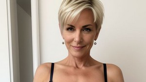 Coquine Bonnet veux du sexe hardcore 