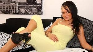 Coquine Montauban-sur-l'Ouvèze cherche du sexe hardcore 