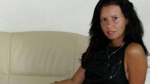 Salope La Couture veux un plan sexe 