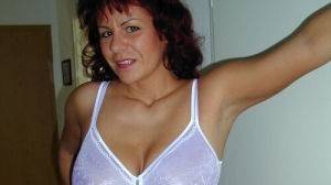 Femme Vomécourt-sur-Madon cherche du sexe régulier 